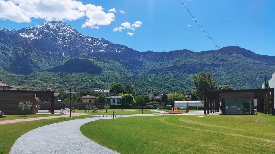Como Lake Holiday Home Colico Exterior foto